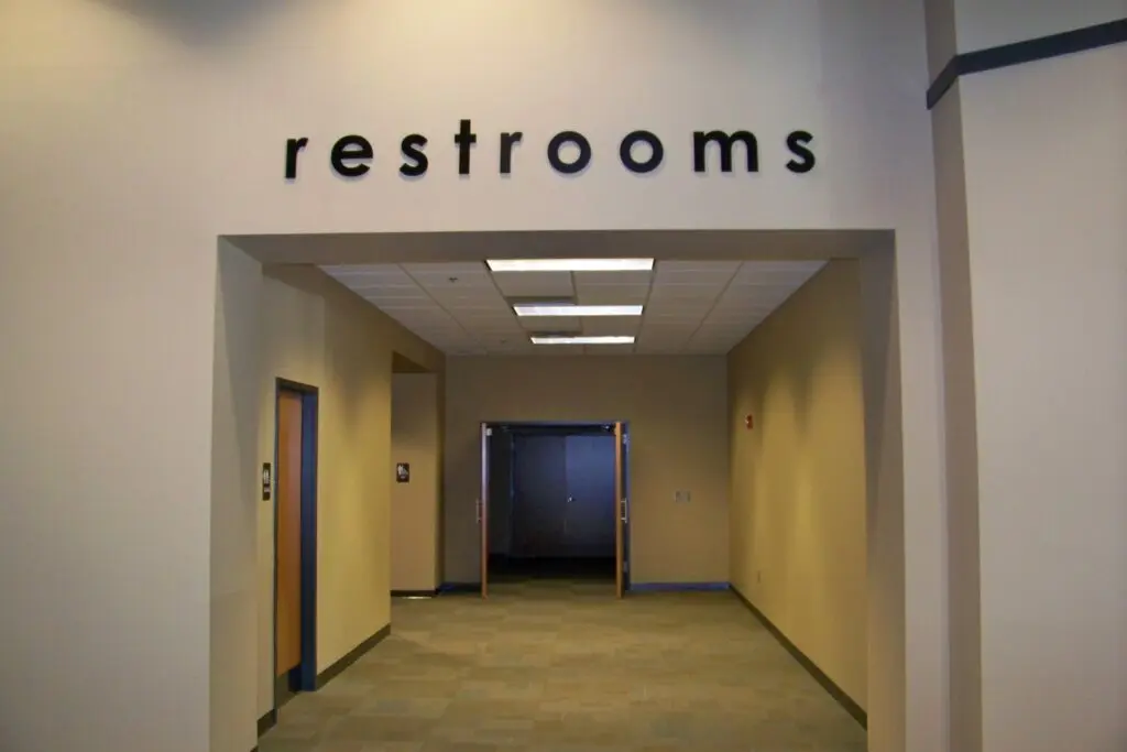 Molded Interior Letters on Building - FUMC Alabaster, wayfinding