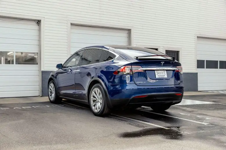 Tesla window tinting
