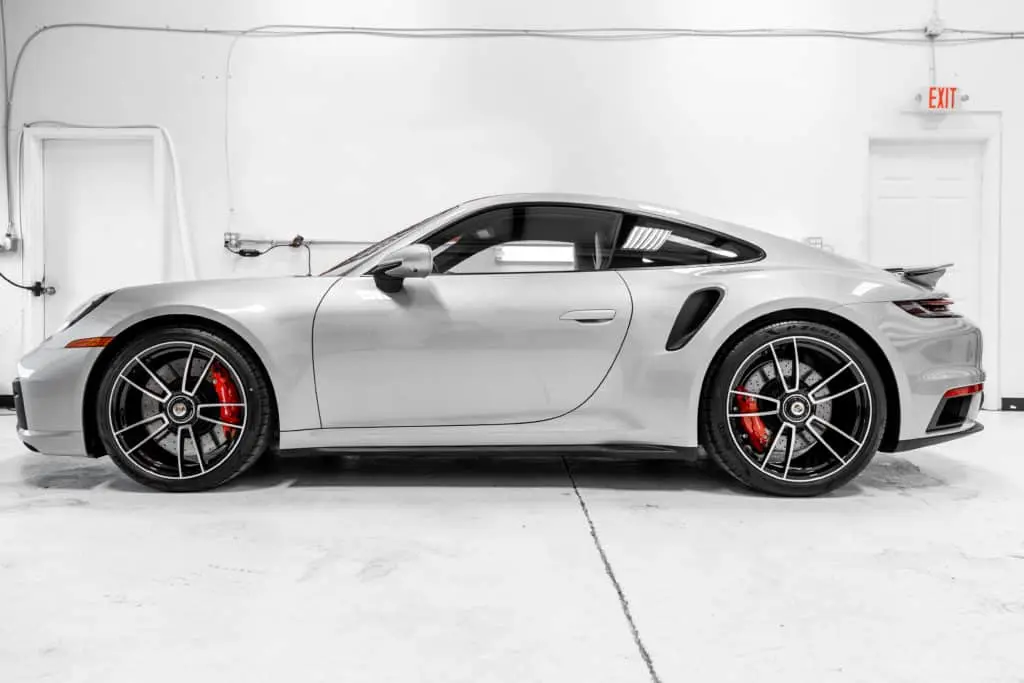 Side view of a Porsche 911 Turbo