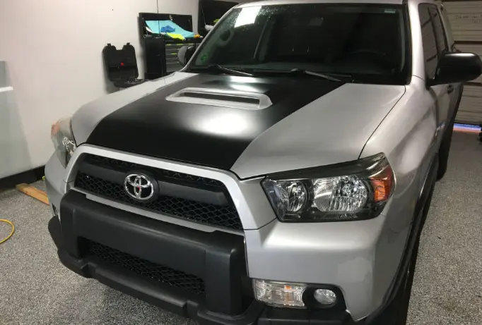 Custom accent vehicle wraps
