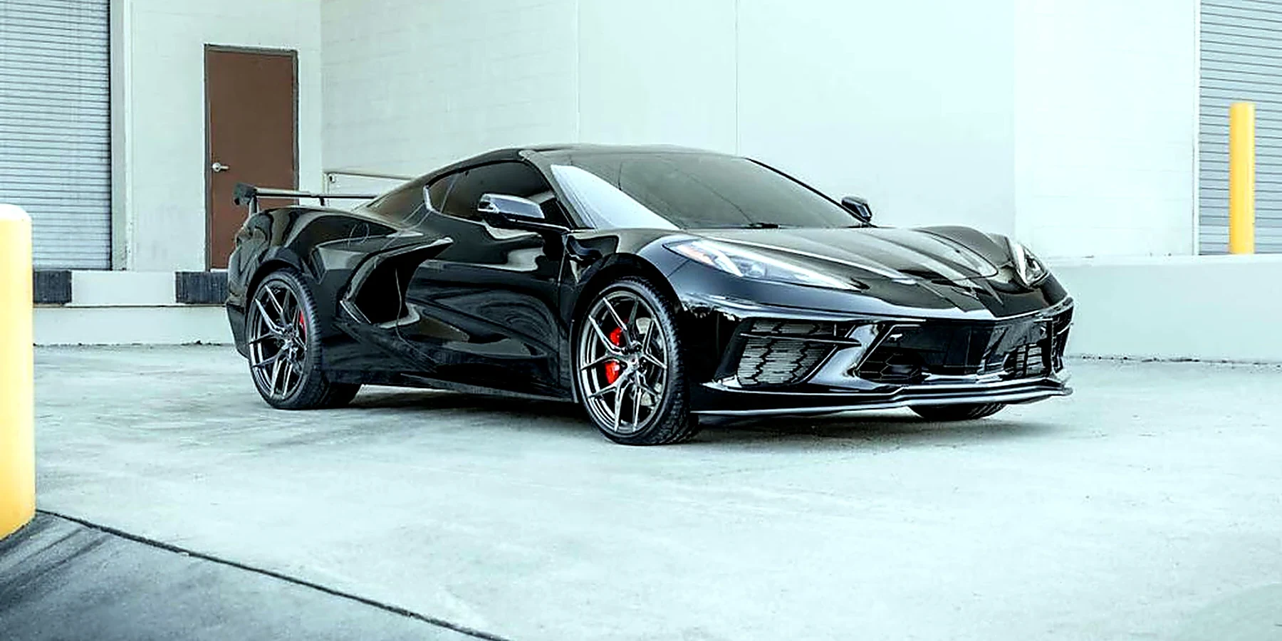Corvette protected by Sun Stoppers