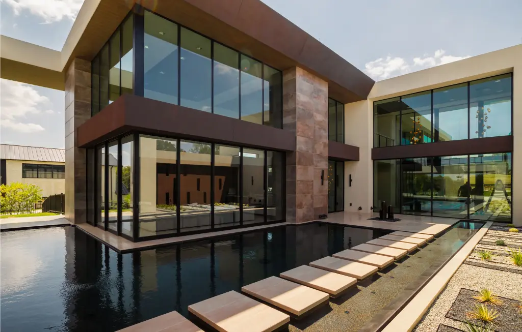 Modern House Residential Window Tint