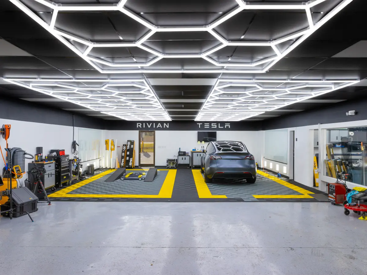 Sun Stoppers automotive work in the shop