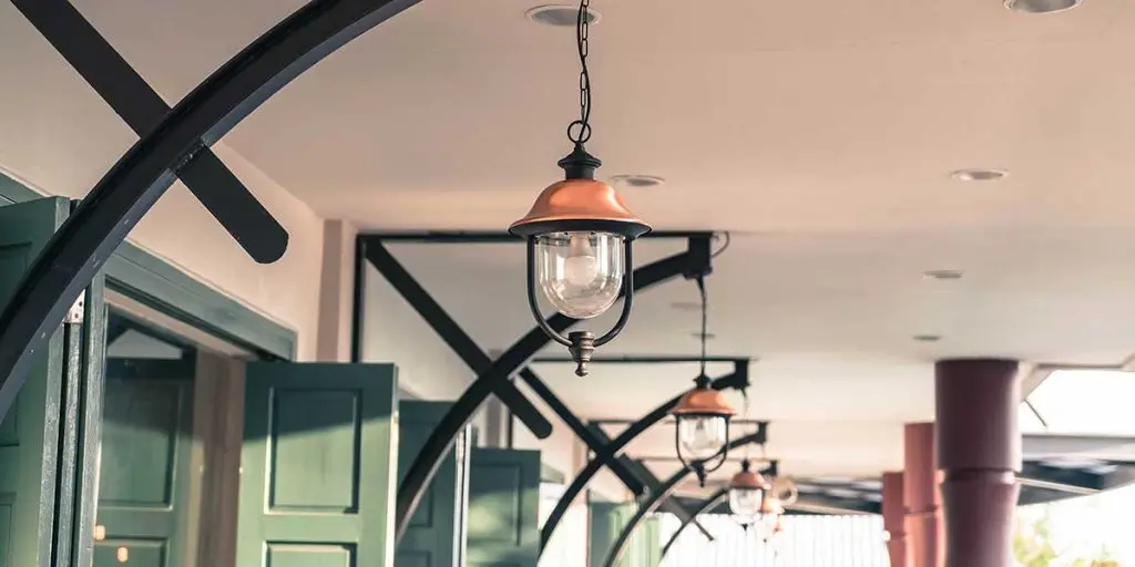 how to clean outdoor light fixtures