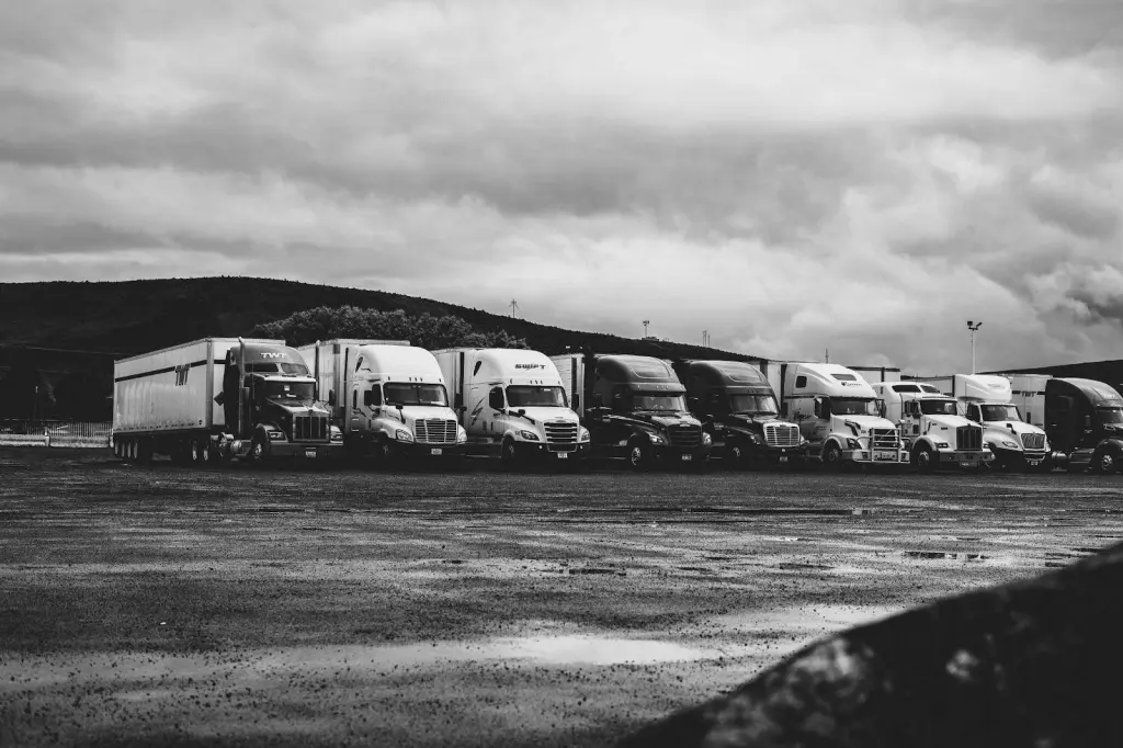 How Much Does an Empty Semi-Trailer Weigh? 2 image 12