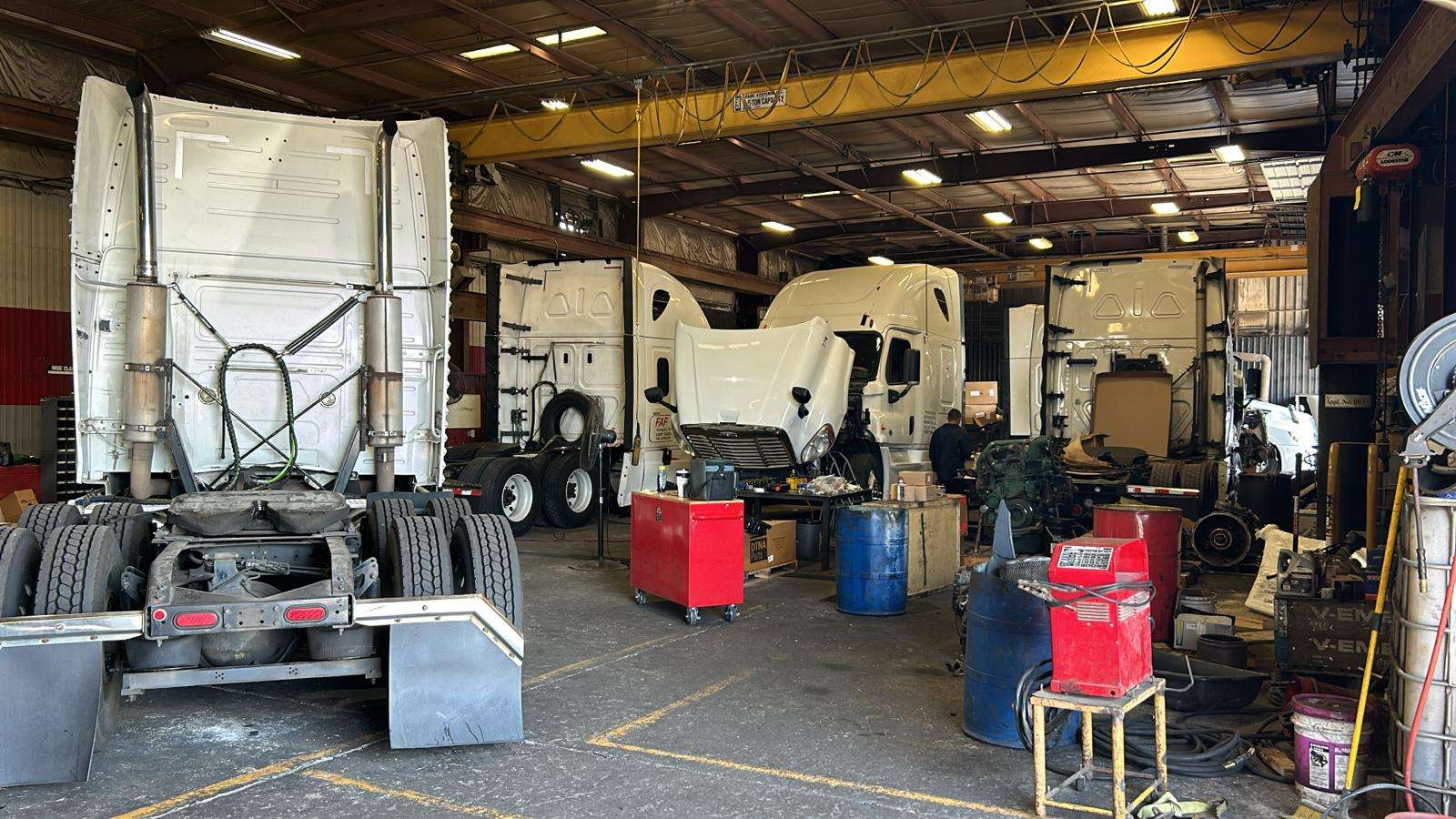 Semi Truck Transmission Repair