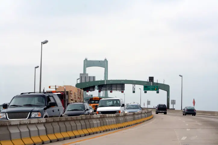 Onto the Walt Whitman Bridge