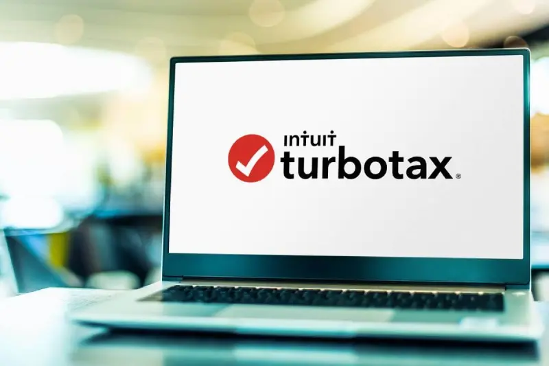 TurboTax vs Tax Preparer: How Should I File My Tri-State Business Taxes?