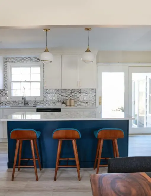 Middleton-Kitchen-Remodel---Island-Stove