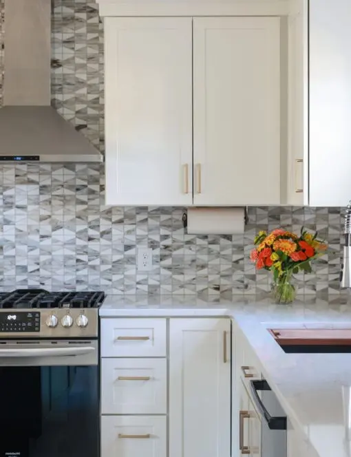 Middleton-Kitchen-Remodel---Backsplash-Oven