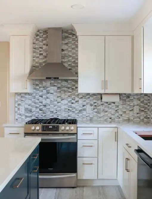 Middleton-Kitchen-Remodel---Stove-Countertops