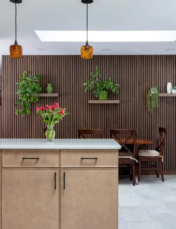 Madison WI Dining Room Feature Wall Design