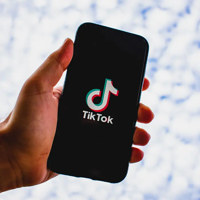 TikTok Is Full of Dangerous Dental Advice | VP Dental | Stop Chewing Ice VP Dental | Stop Chewing Ice