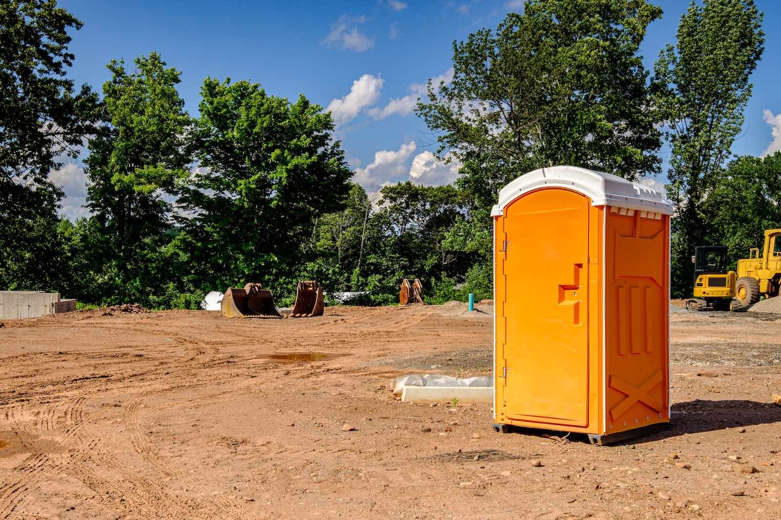 Porta Potties for Construction Sites: Calculator & OSHA Rules