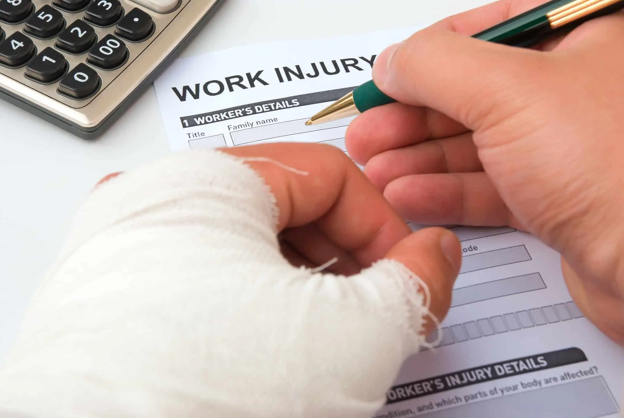 cumplimentar un formulario de reclamación por accidente laboral