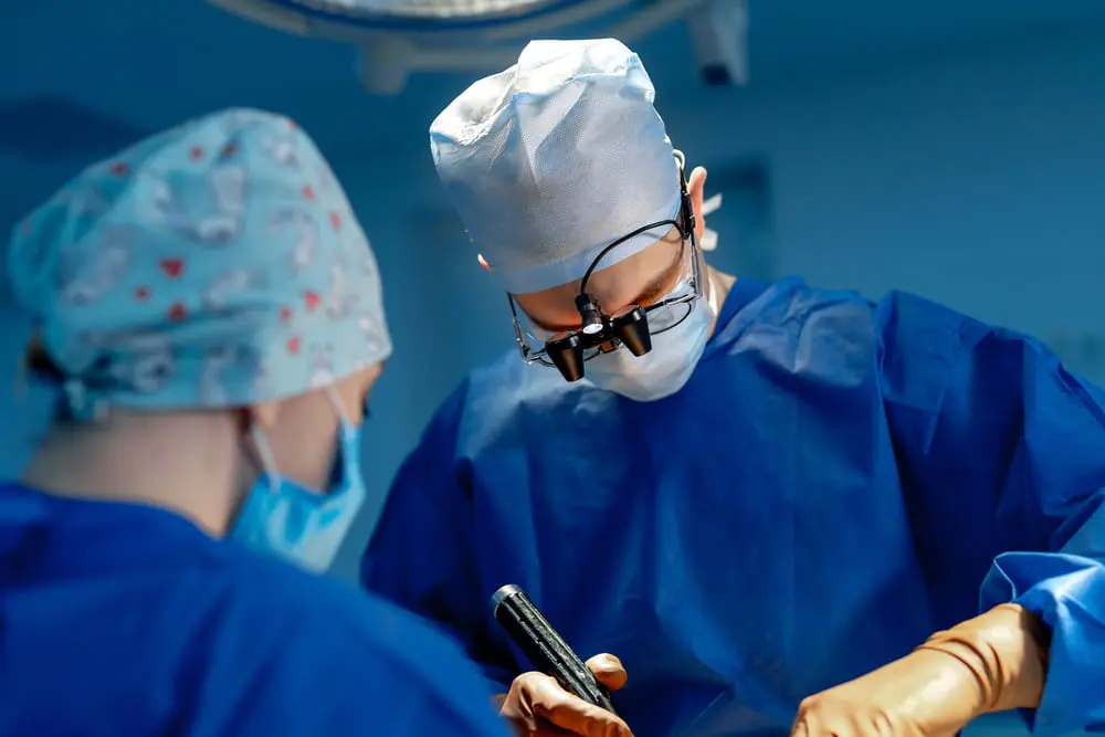 Open vs Minimally Invasive Spine Surgery