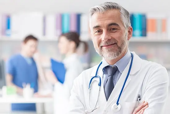 Encuentre médicos de accidentes cerca de usted