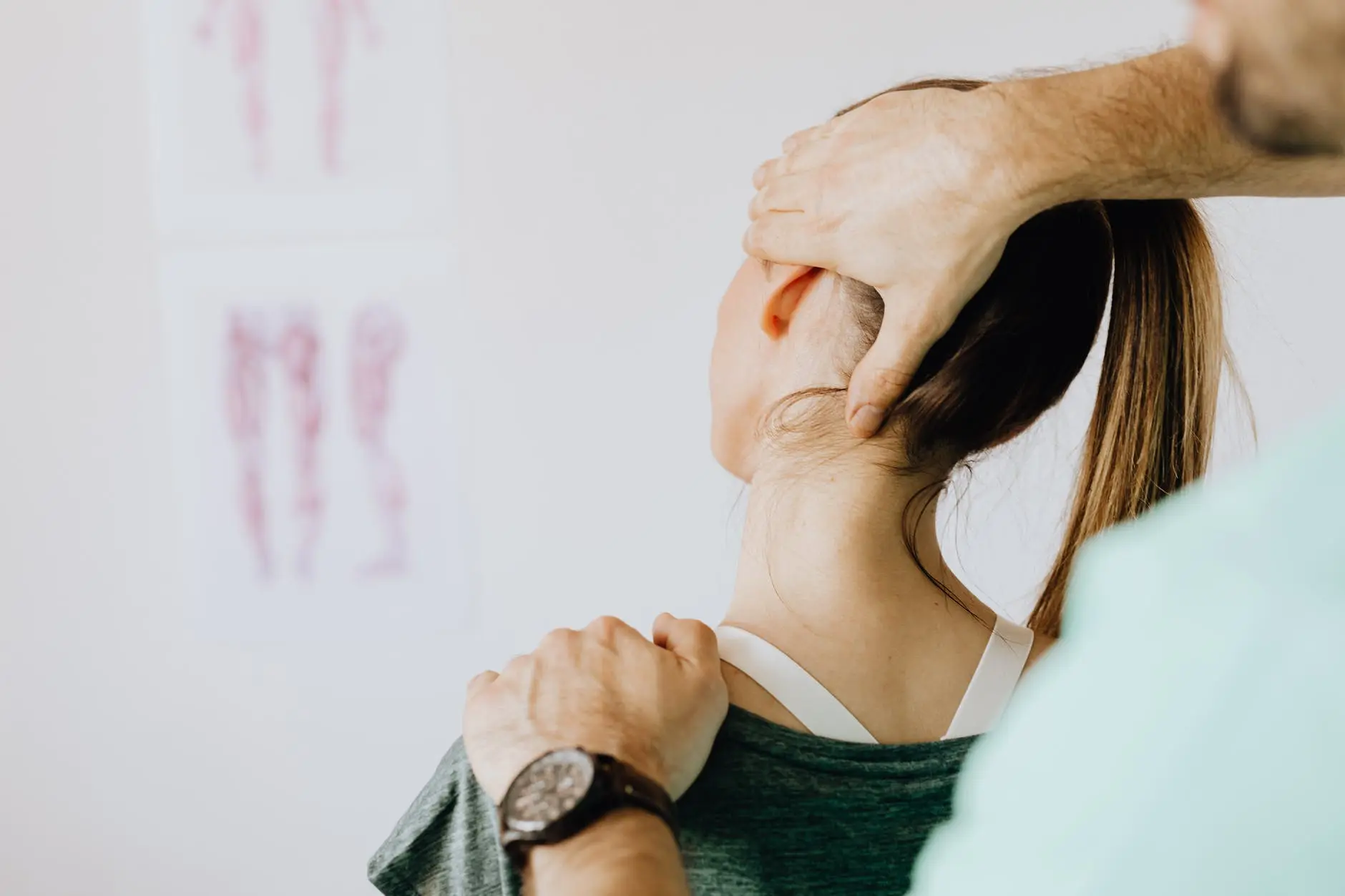 Dolor de cuello y latigazo cervical Quiropráctico en Queens y Brooklyn