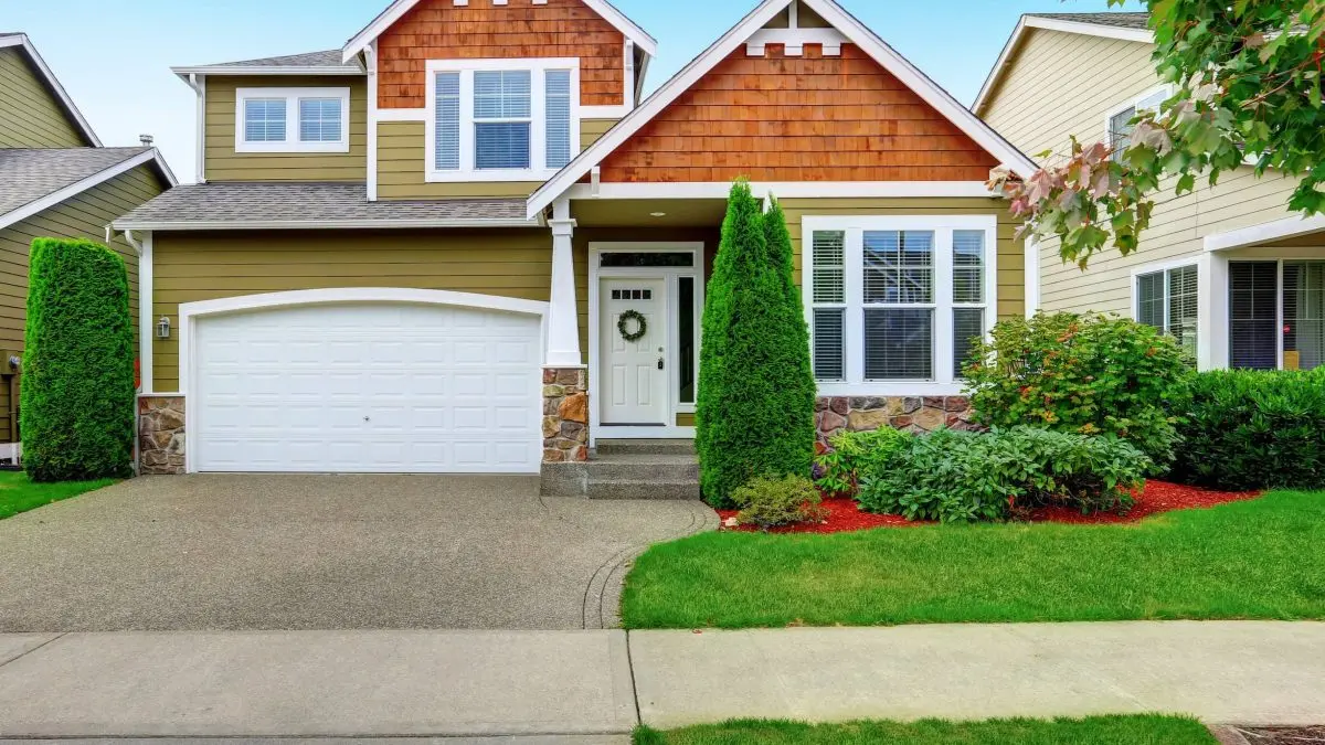 Staying Home During the Paint Job: Is It Possible?