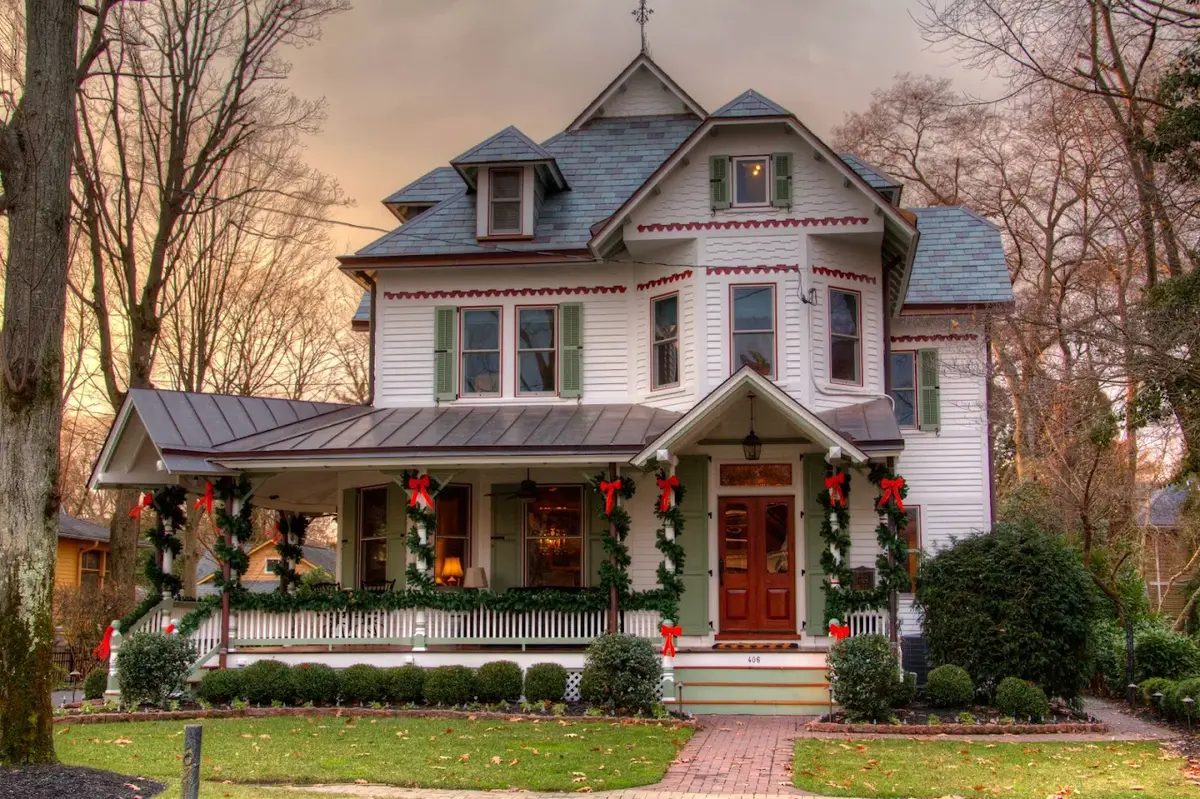 historic home in NJ with a newly restored roof from Excel Slate & Copper.