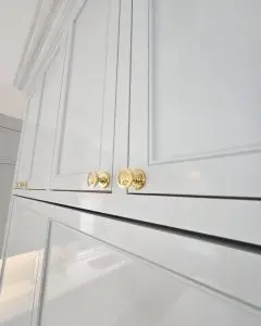 Picture of High gloss cabinet doors