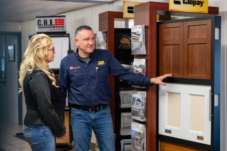 showroom genson employee