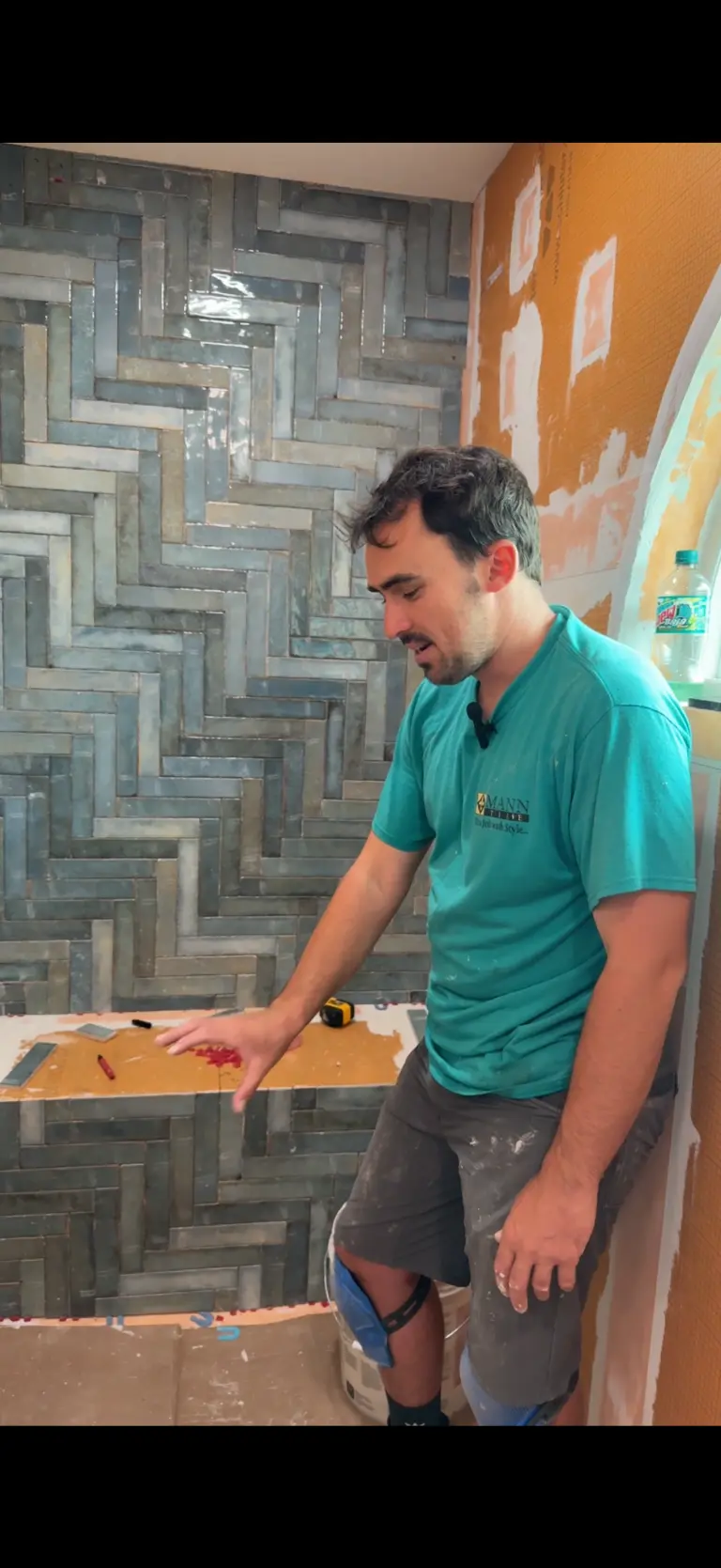 Layout Explained: Our Installer Mats walks us through the process of installing this STUNNING shower. 6 Layout Explained: Our Installer Mats walks us through the process of installing this STUNNING shower.